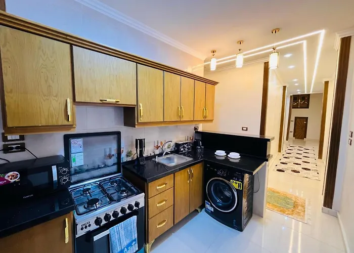 Omar Apartment